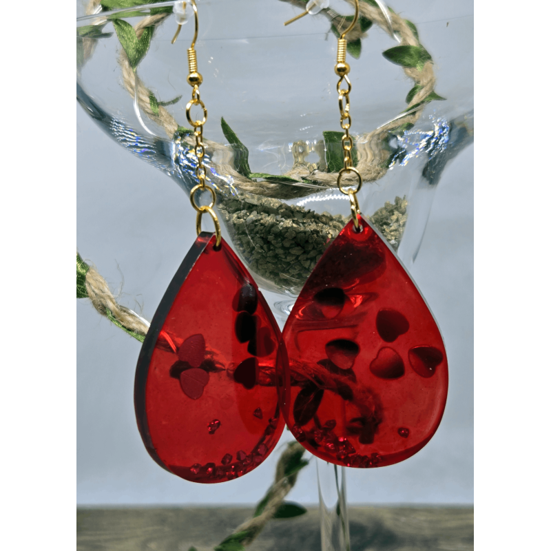 Boucles d'oreilles avec des coeurs